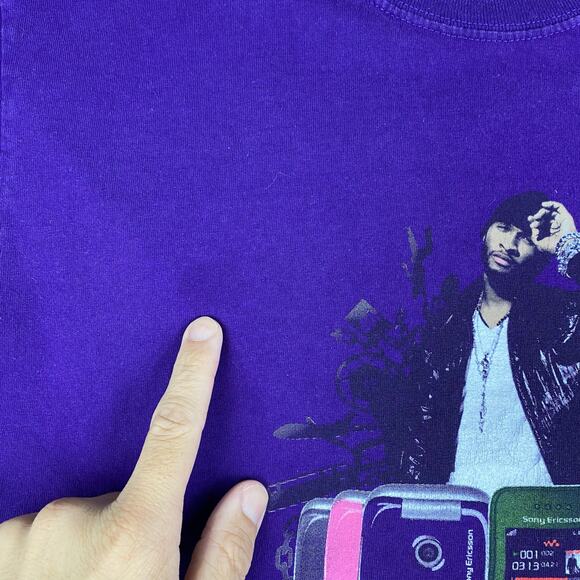 Usher In This Club Promo T-Shirt Purple Size L Sony Ericsson MP3 AT&T Phone VTG - Picture 6 of 6